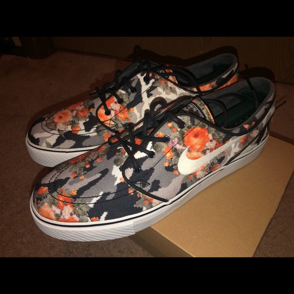 nike janoski limited edition